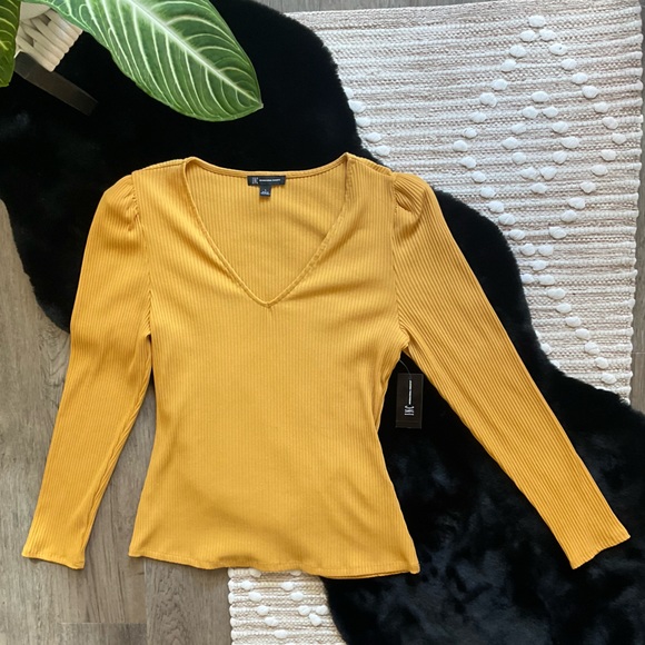 COPY - NWT • Dusty Gold Color • Ribbed Long Sleeve Top • Sweater Shirt • Mustar… - Picture 2 of 4